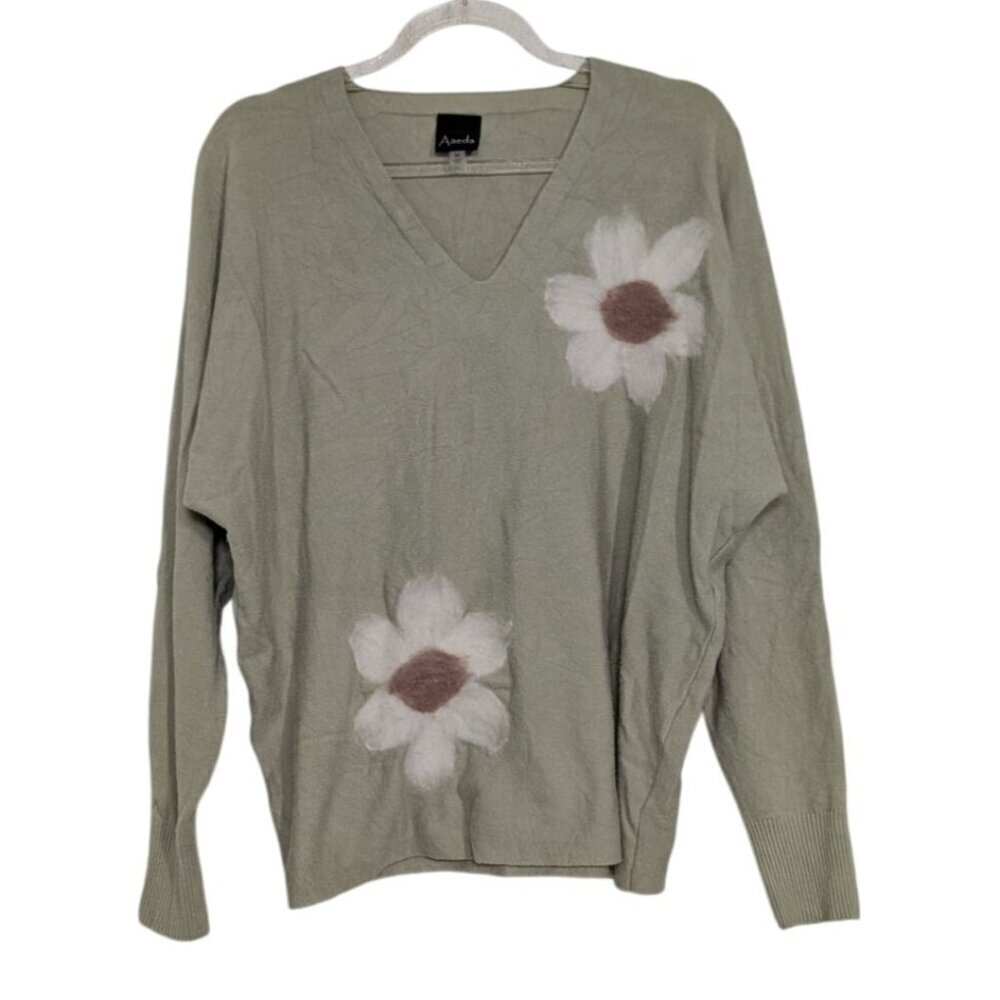 Aaeda Floral Sweater Womens Size Medium Green Boho Cottage Knit Oversized V Neck